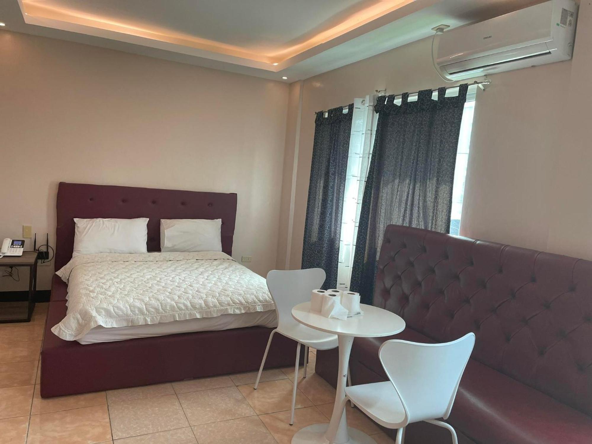Hotel Good Day Angeles Exteriör bild